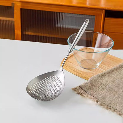 📢📢40% OFF !! ⏰ Stainless Steel Skimmer Spoon – Fast draining, heat-safe & versatile – Perfect for frying, soups & pasta 🍳