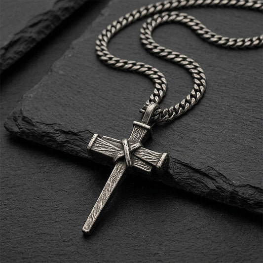 📢📢40% OFF !! ⏰Men's Vintage Nail Cross Pendant Necklace